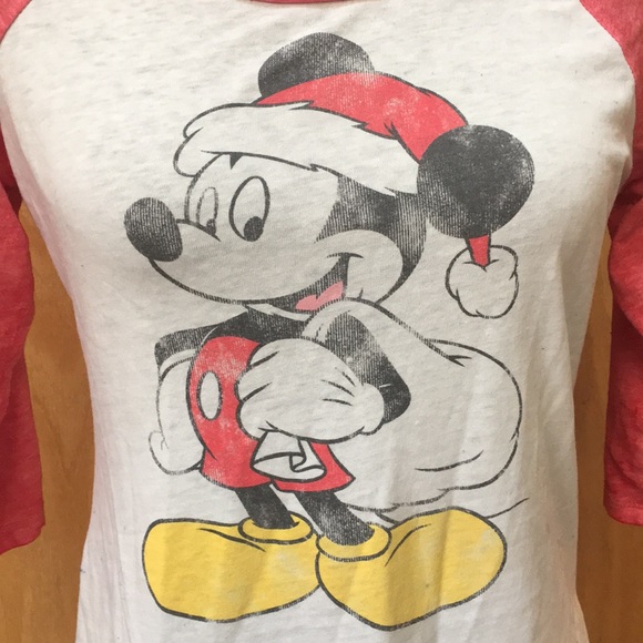 Vintage Mickey Mouse Santa Tee - Picture 2 of 4